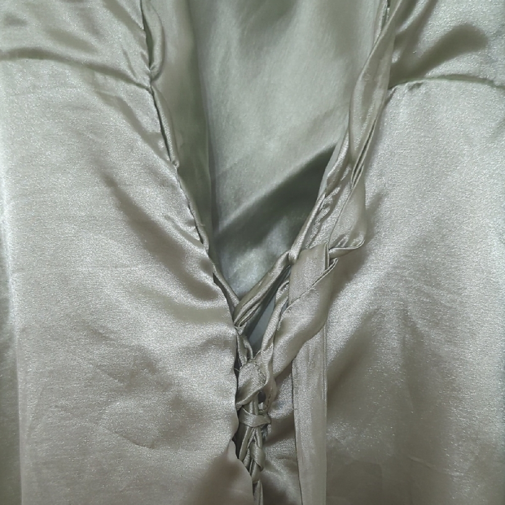 Amazon Elegant Green Satin Wedding Dress - Picture 5 of 5